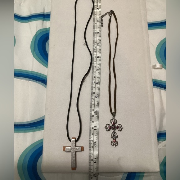 EUC set of two‎ cross necklaces with cords - #176 - Picture 12 of 13